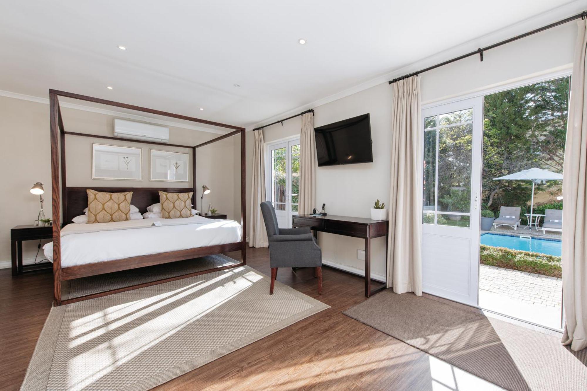 River Manor Boutique Hotel By The Living Journey Collection ステレンボッシュ エクステリア 写真